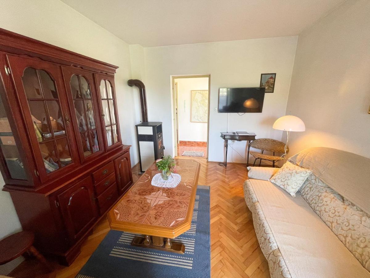 Apartmani Leonarda Jadranovo Buitenkant foto