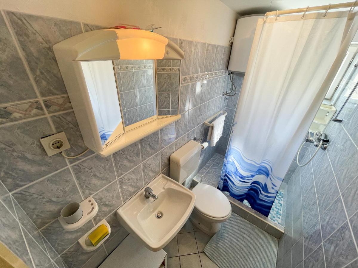 Apartmani Leonarda Jadranovo Buitenkant foto